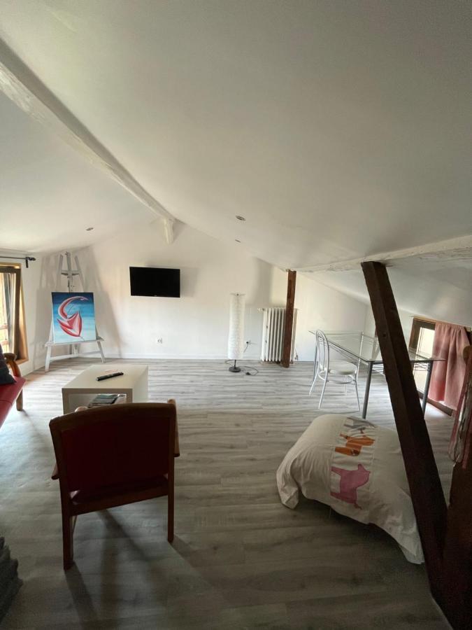 Apartmán La Plume Arrigny Exteriér fotografie